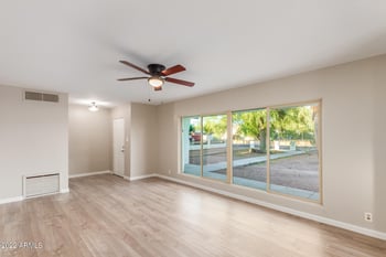 5220 19th Dr, Phoenix, AZ 85015