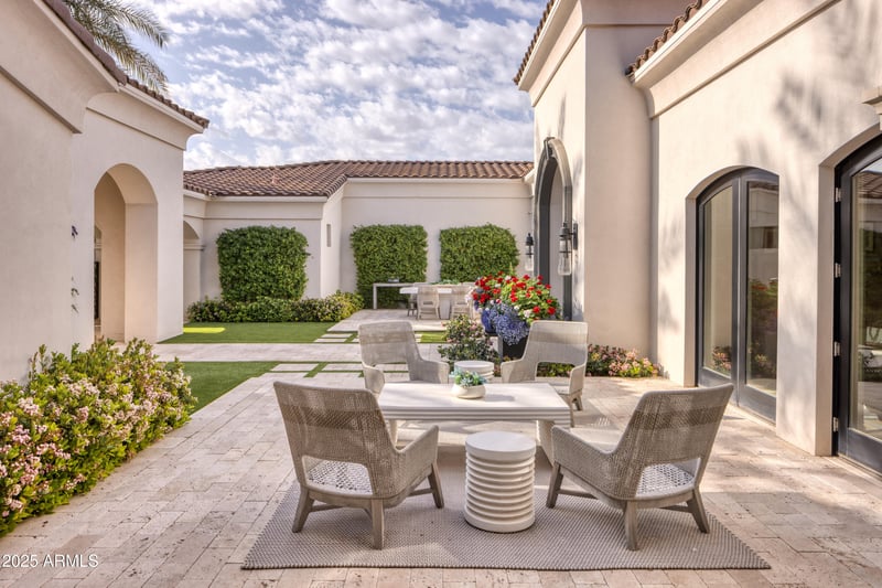5220 Casa Blanca Dr, Paradise Valley, AZ 85253