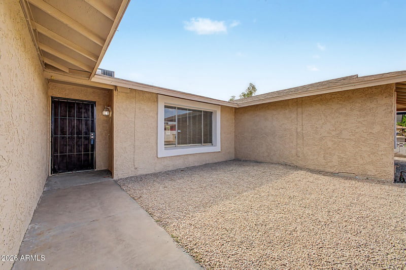 5220 N 68th Ave, Glendale, AZ 85303