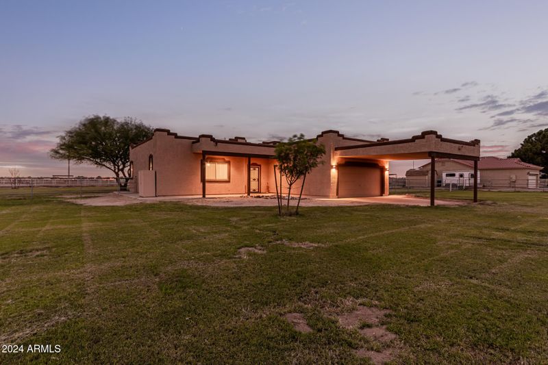5220 S 230th Dr, Buckeye, AZ 85326