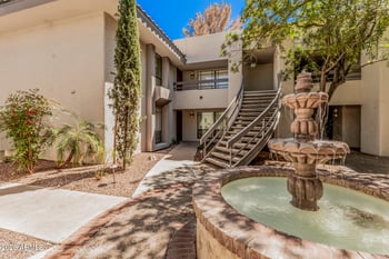 5221 24th St #208, Phoenix, AZ 85016