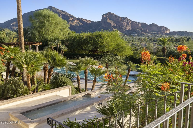 5221 Arroyo Rd, Paradise Valley, AZ 85253