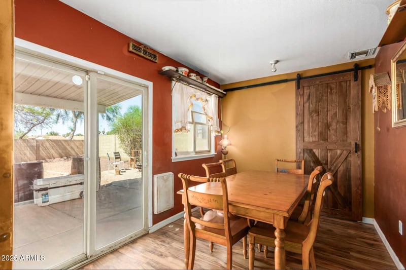5221 Columbine Dr, Glendale, AZ 85304