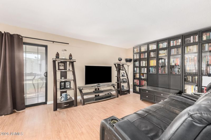 5221 N 24th St #208, Phoenix, AZ 85016