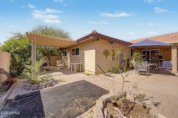 5221 Saguaro Cir, Phoenix, AZ 85044