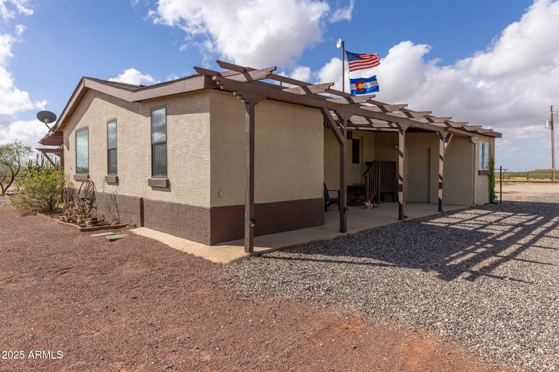 52218 Forepaugh Peak Rd, Wickenburg, AZ 85390