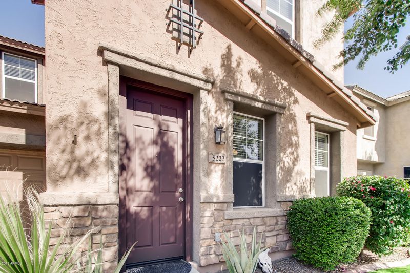5222 W Odeum Ln, Phoenix, AZ 85043