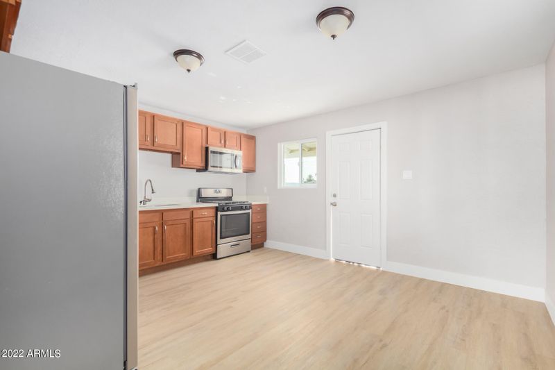 5223 S Montezuma St, Phoenix, AZ 85041
