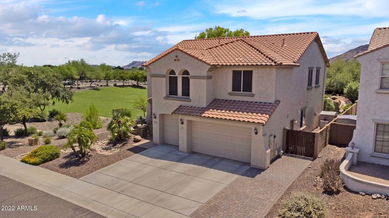5223 W Desperado Way, Phoenix, AZ 85083
