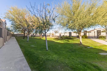 5225 Enid Ave #109, Mesa, AZ 85206