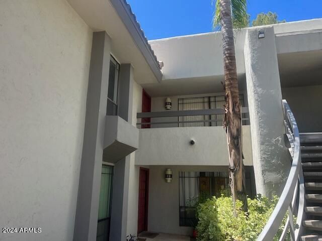 5225 N 24th St #208, Phoenix, AZ 85016