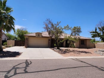 5225 Siesta Way, Laveen, AZ 85339