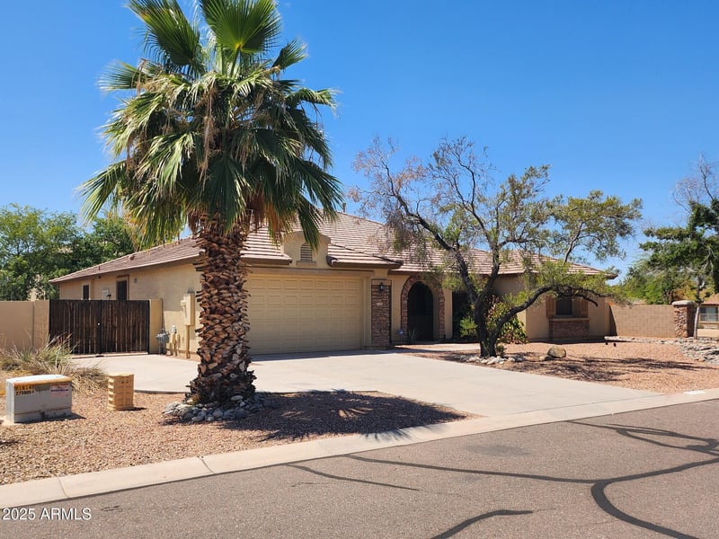 5225 Siesta Way, Laveen, AZ 85339