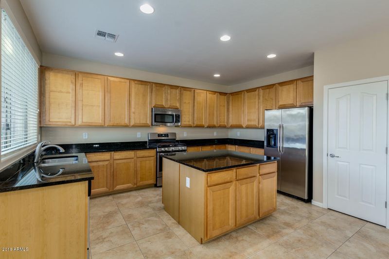 5225 W Spur Dr, Phoenix, AZ 85083