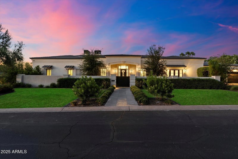 5226 Desert Vista Rd, Paradise Valley, AZ 85253