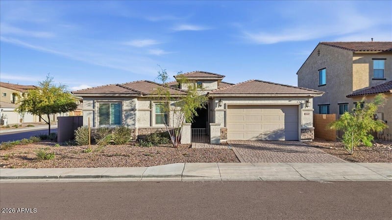 5226 Thresher Way, Laveen, AZ 85339
