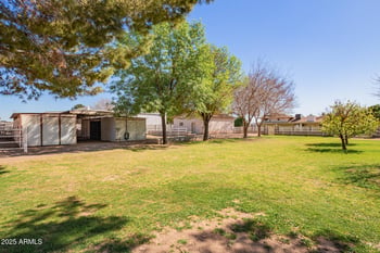 5226 W Tierra Buena Ln, Glendale, AZ 85306