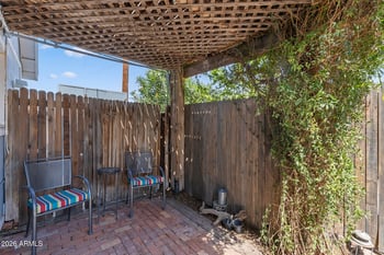 5228 15th St, Phoenix, AZ 85014