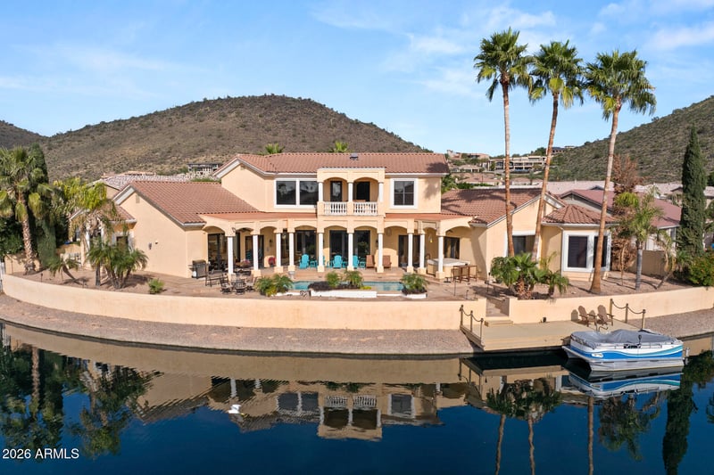 5229 W Lone Cactus Dr, Glendale, AZ 85308