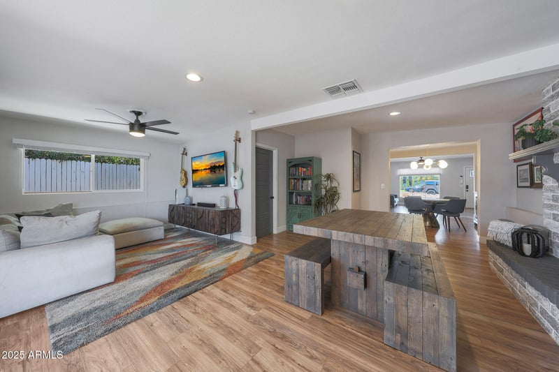 523 Coolidge St, Phoenix, AZ 85013