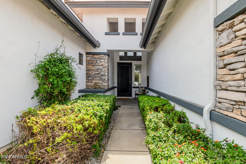 523 E Bridgeport Pw, Gilbert, AZ 85295
