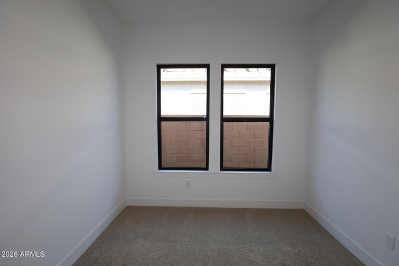 523 E Grayling Rd, San Tan Valley, AZ 85140