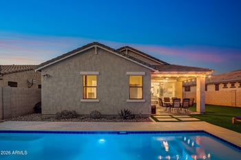 523 Pasaro Dr, Phoenix, AZ 85085