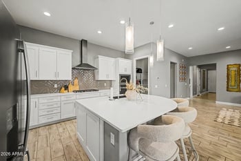 523 Yellowstone Pl, Chandler, AZ 85249