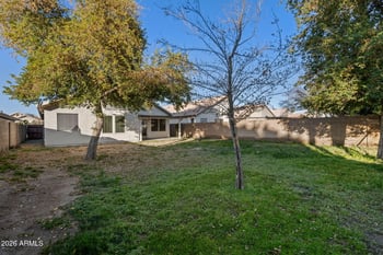 523 Kelton Ln, Phoenix, AZ 85023