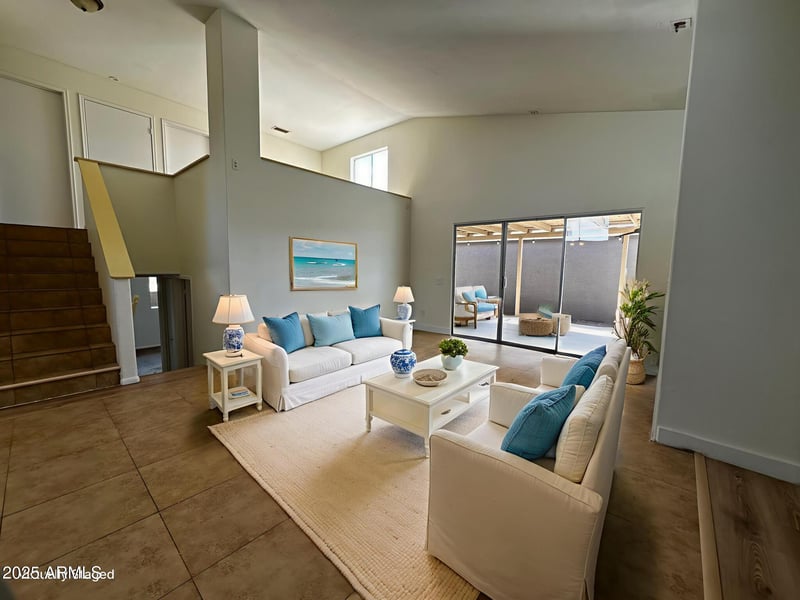 523 Omaha Cir, Mesa, AZ 85205