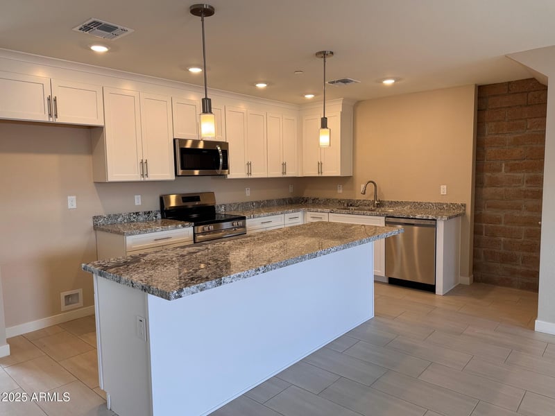 523 Pasadena -- #112, Mesa, AZ 85210