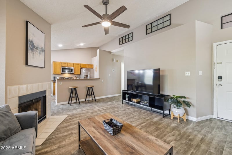 5230 E Brown Rd #204, Mesa, AZ 85205