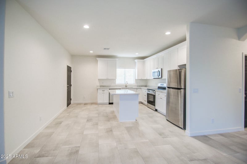 5230 Pony Track Ln, San Tan Valley, AZ 85140