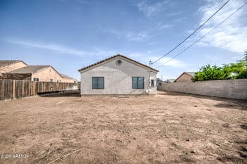 5230 Pony Track Ln, San Tan Valley, AZ 85140