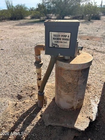 52301 Cardinal Rd, Maricopa, AZ 85139