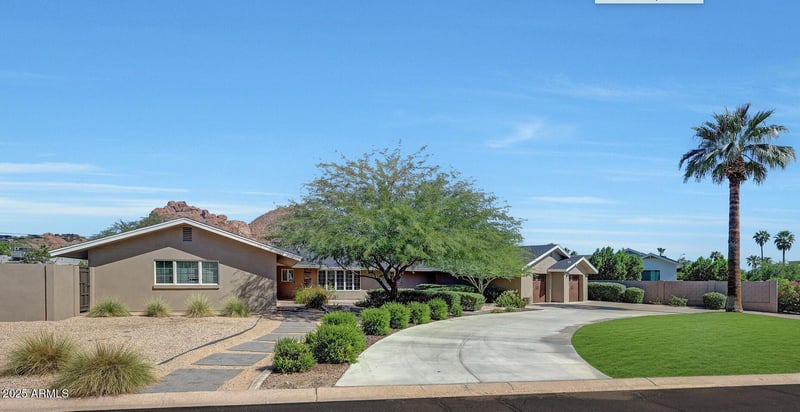 5231 42nd Pl, Phoenix, AZ 85018