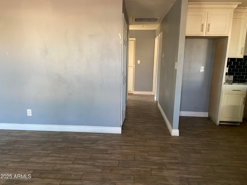 5231 Cambridge Ave, Phoenix, AZ 85035