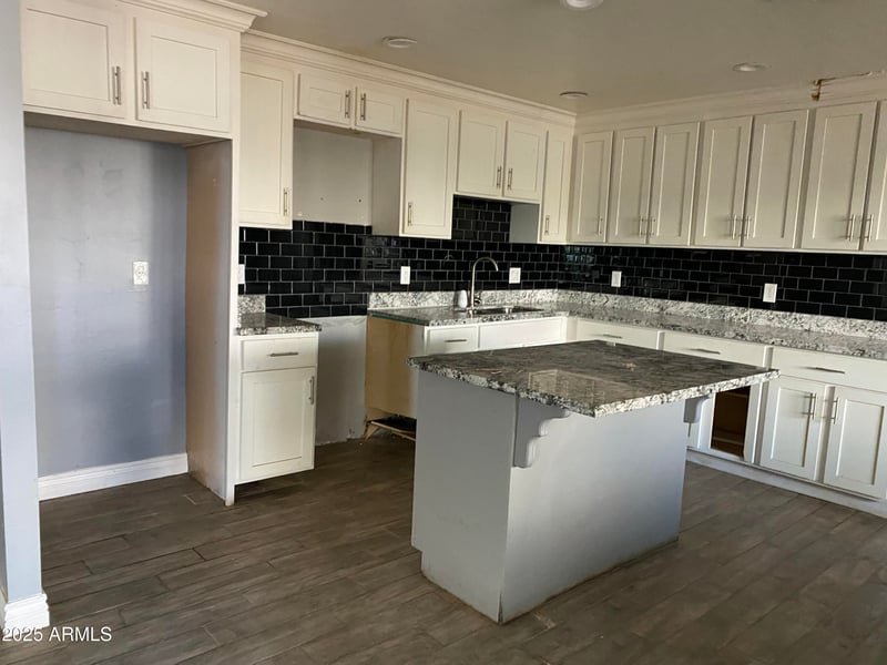 5231 W Cambridge Ave, Phoenix, AZ 85035