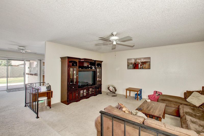 5231 W Cheryl Dr, Glendale, AZ 85302