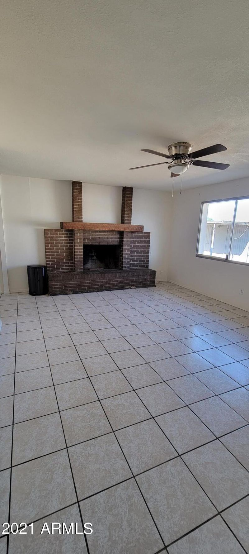 5232 S 48th St, Phoenix, AZ 85040