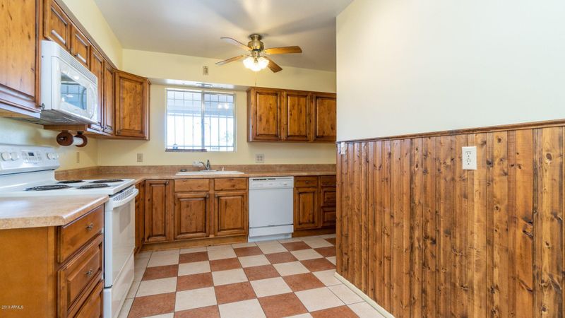 5233 E Colby St, Mesa, AZ 85205