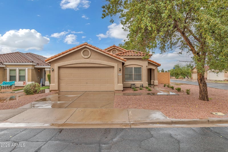 5233 E Flower Ave, Mesa, AZ 85206