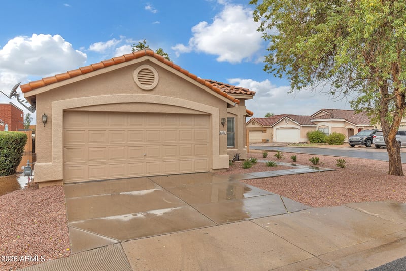 5233 E Flower Ave, Mesa, AZ 85206