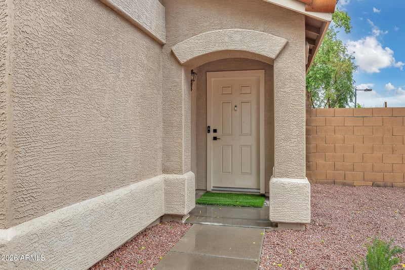 5233 E Flower Ave, Mesa, AZ 85206
