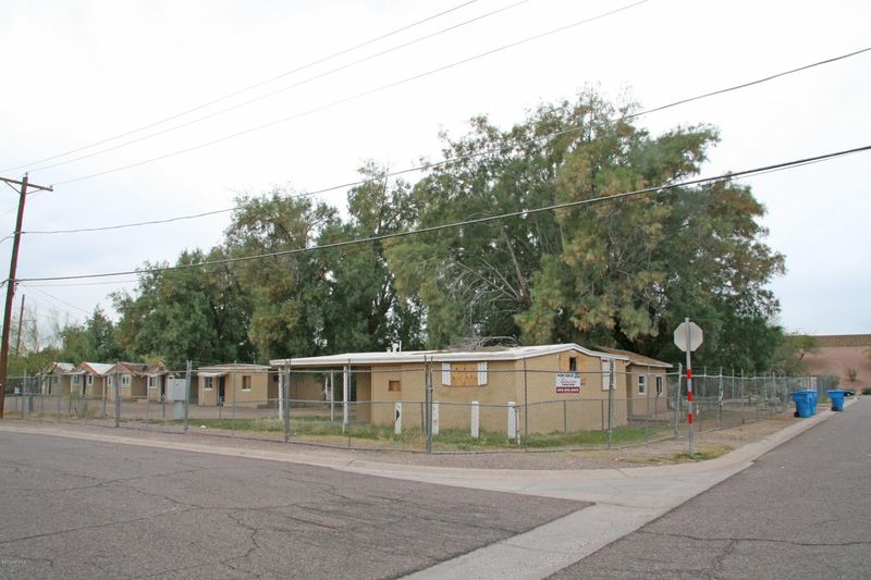 5233 E Polk St #53, Phoenix, AZ 85008