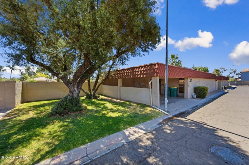 5233 N 15th Dr, Phoenix, AZ 85015