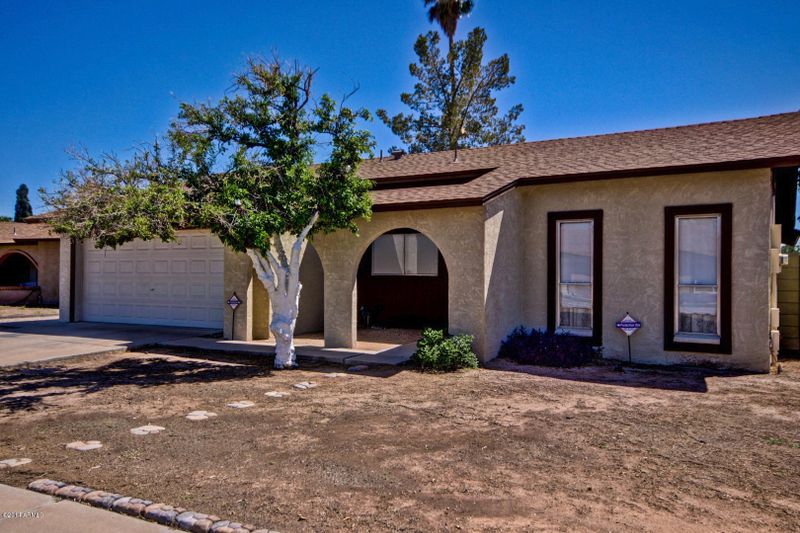 5233 W Onyx Ave, Glendale, AZ 85302
