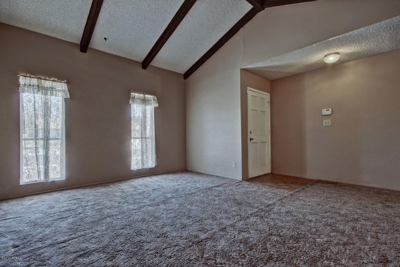 5233 W Onyx Ave, Glendale, AZ 85302