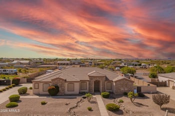5235 Lonesome Dove Trl, San Tan Valley, AZ 85140