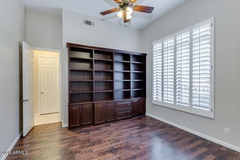 5235 Herrera Dr, Phoenix, AZ 85054